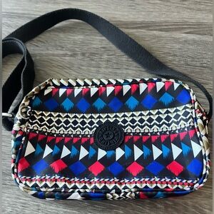 Kipling vinyl tribal print crossbody purse 8” x 5” x 2.5”
